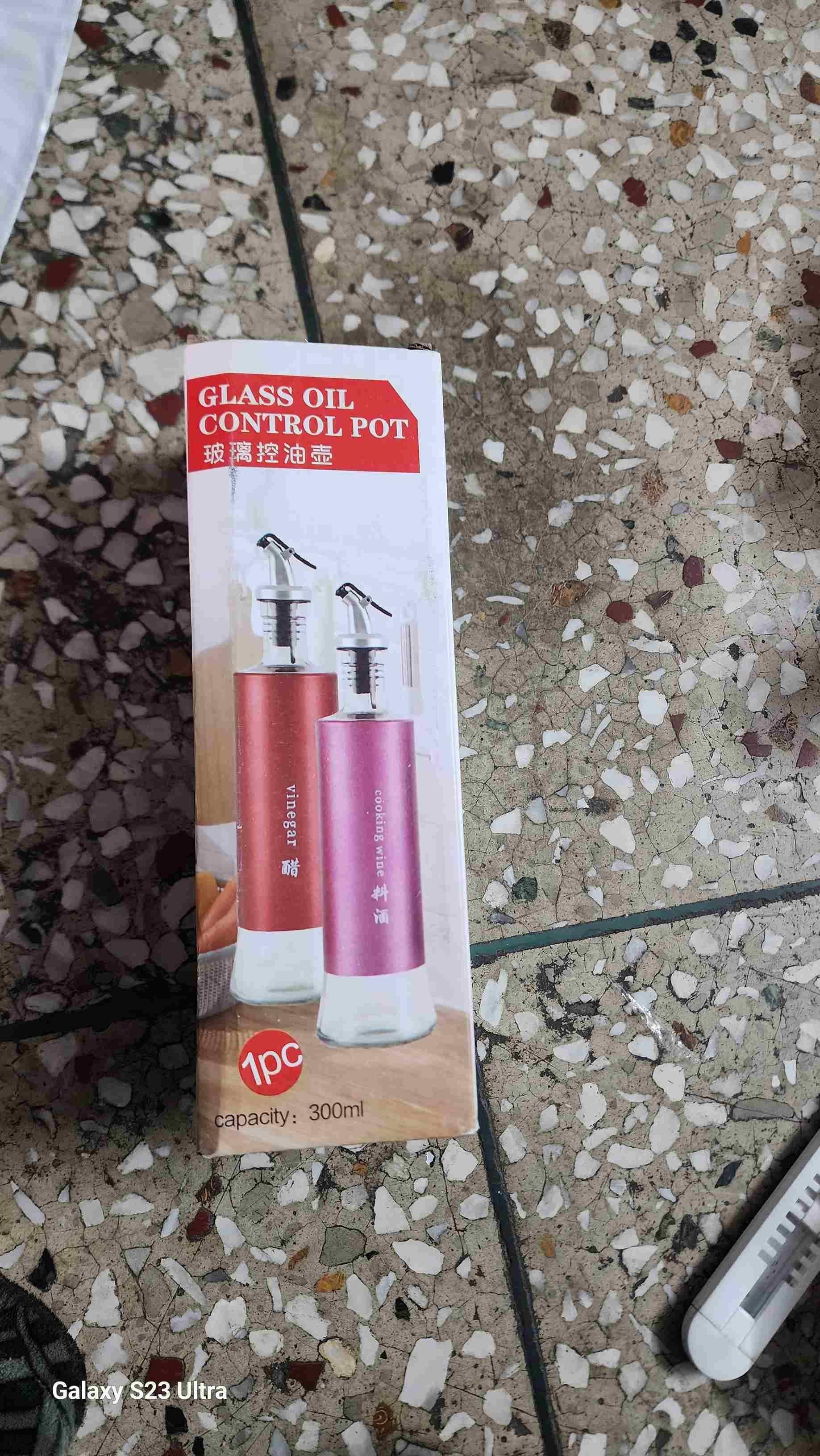 Elegant Glass Oil & Sauce Dispenser Bottle