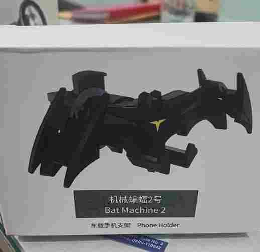 Bat-Shaped Car Phone Holder – Stylish & Secure Mount