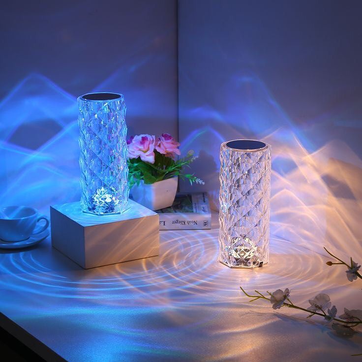 Crystal LED multi-colored lamp